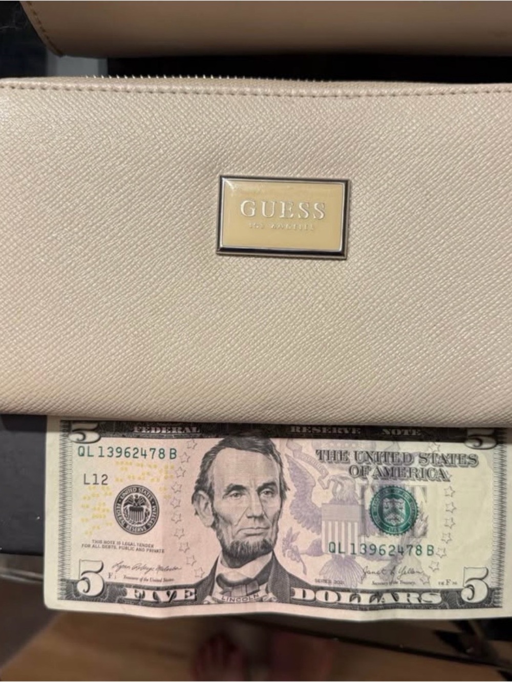 GUESS Cream Saffiano Logo Plaque Wallet - Picture 3 of 3